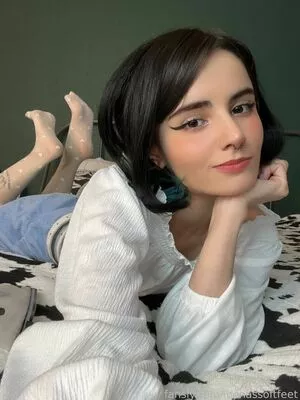 loonassoftfeet OnlyFans Leaked Free Thumbnail Picture - #qMsUvc3LiU