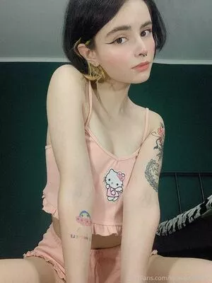 loonassoftfeet OnlyFans Leaked Free Thumbnail Picture - #vmxG5DsINS