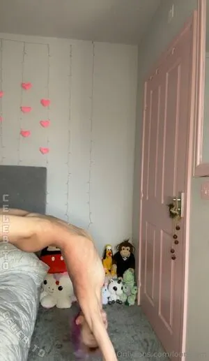 Loonicorn OnlyFans Leaked Free Thumbnail Picture - #11TnWyyDlx