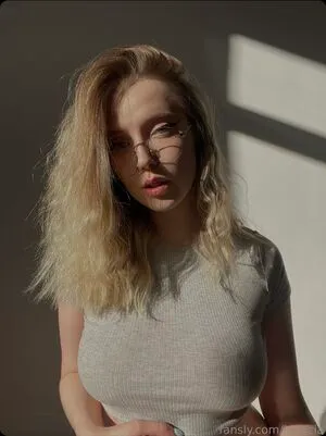 Loopcia OnlyFans Leaked Free Thumbnail Picture - #PmRdBgA87y