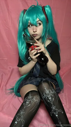 Loopziepop OnlyFans Leaked Free Thumbnail Picture - #CMM13460QM