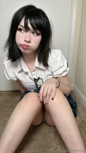 Loopziepop OnlyFans Leaked Free Thumbnail Picture - #EXl7GUWdkL