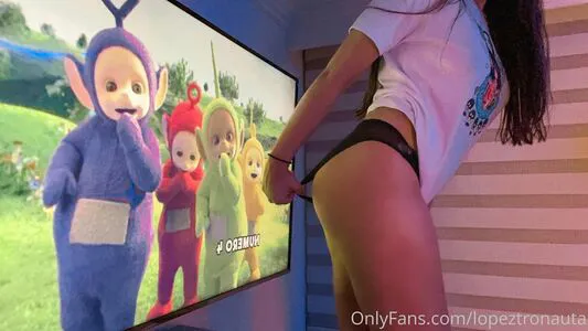 Lopeztronauta OnlyFans Leaked Free Thumbnail Picture - #VaQeLopSjm
