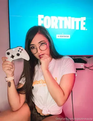 Lopeztronauta OnlyFans Leaked Free Thumbnail Picture - #sSNyYDthhQ