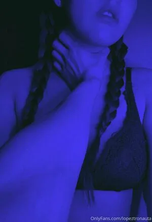 Lopeztronauta OnlyFans Leaked Free Thumbnail Picture - #xENk00rPym
