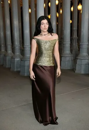 Lorde OnlyFans Leaked Free Thumbnail Picture - #hX8KzcndJh
