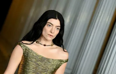 Lorde OnlyFans Leaked Free Thumbnail Picture - #lSXayq76ZA