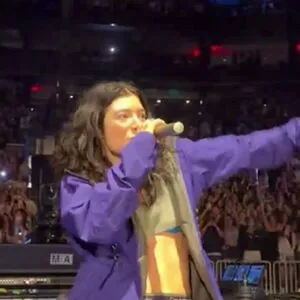 Lorde OnlyFans Leaked Free Thumbnail Picture - #tckjS48Qbc