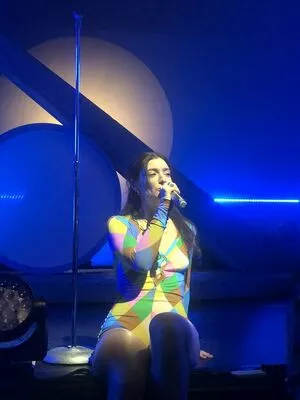 Lorde OnlyFans Leaked Free Thumbnail Picture - #3gYPK1rC1d