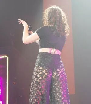 Lorde OnlyFans Leaked Free Thumbnail Picture - #64Zao8X0oz
