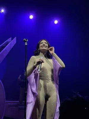 Lorde OnlyFans Leaked Free Thumbnail Picture - #7OD6NTUCDO