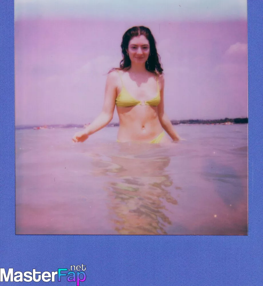 Lorde Nude OnlyFans Leak Picture #BBq6P7aWAT | MasterFap.net