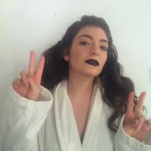 Lorde OnlyFans Leaked Free Thumbnail Picture - #PTHpRVVdh4