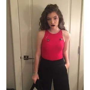 Lorde OnlyFans Leaked Free Thumbnail Picture - #SDccQ1CrWG