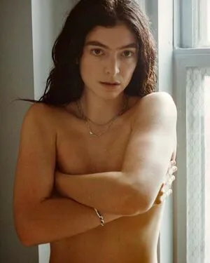 Lorde OnlyFans Leaked Free Thumbnail Picture - #egji4rI3lS