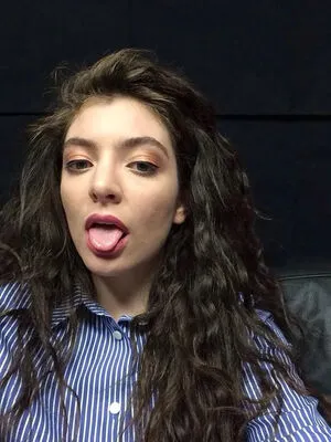 Lorde OnlyFans Leaked Free Thumbnail Picture - #kUViv6X61M