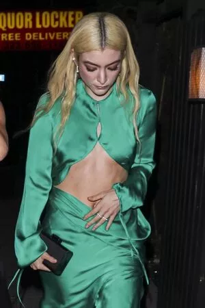 Lorde OnlyFans Leaked Free Thumbnail Picture - #oFXQaRKPq9