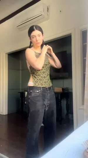 Lorde OnlyFans Leaked Free Thumbnail Picture - #pzx41tL3Lw