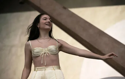 Lorde OnlyFans Leaked Free Thumbnail Picture - #yfks9rpzul