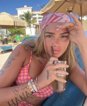 Loredana Zefi OnlyFans Leaked Free Thumbnail Picture - #UnclkZFRNc