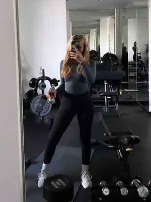 Loredana Zefi OnlyFans Leaked Free Thumbnail Picture - #p71NfkweND