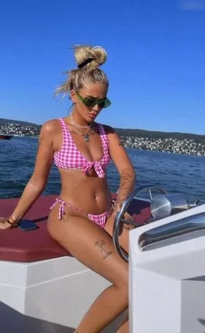 Loredana Zefi OnlyFans Leaked Free Thumbnail Picture - #rmcTmi6HqA