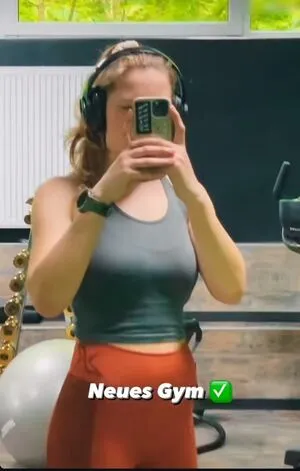 Loreena Unterwegs OnlyFans Leaked Free Thumbnail Picture - #wbuBxzGWUg