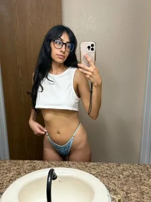 Loreleivonschweetz OnlyFans Leaked Free Thumbnail Picture - #R8svd8Ifxo
