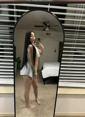 Loreliarory OnlyFans Leaked Free Thumbnail Picture - #xCTP0TEWyD