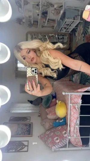 Loren Gray OnlyFans Leaked Free Thumbnail Picture - #8KQDEOQLRg