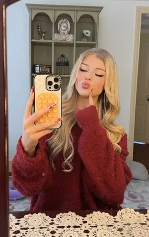 Loren Gray OnlyFans Leaked Free Thumbnail Picture - #EVO5XLA1B3