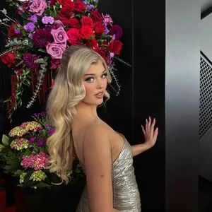 Loren Gray OnlyFans Leaked Free Thumbnail Picture - #fipbXwK3Ab