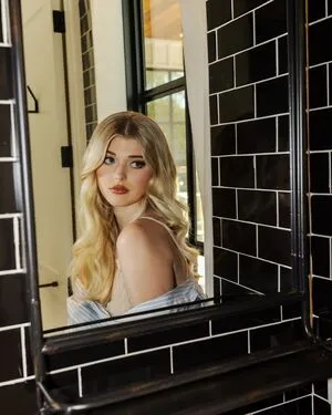 Loren Gray OnlyFans Leaked Free Thumbnail Picture - #mgVp1XnWUT