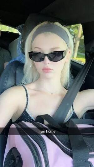 Loren Gray OnlyFans Leaked Free Thumbnail Picture - #4ZP1lD8vvU