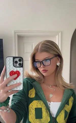 Loren Gray OnlyFans Leaked Free Thumbnail Picture - #90uATHDoOq