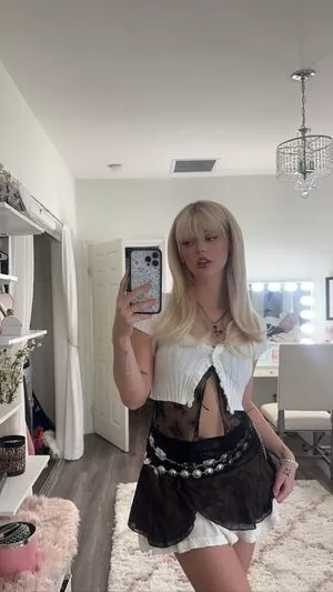 Loren Gray OnlyFans Leaked Free Thumbnail Picture - #E9LtIhgdoF