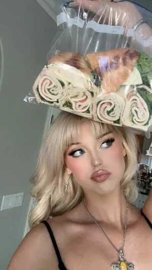 Loren Gray OnlyFans Leaked Free Thumbnail Picture - #Z9VGEB4p9m