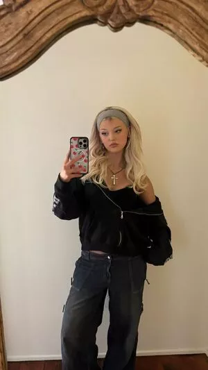 Loren Gray OnlyFans Leaked Free Thumbnail Picture - #hnr4Qc8fnW