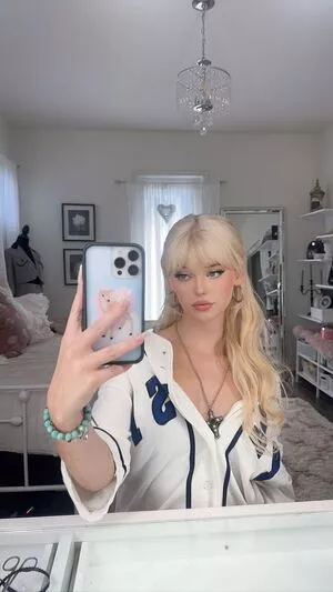 Loren Gray OnlyFans Leaked Free Thumbnail Picture - #lvCH6AorOR