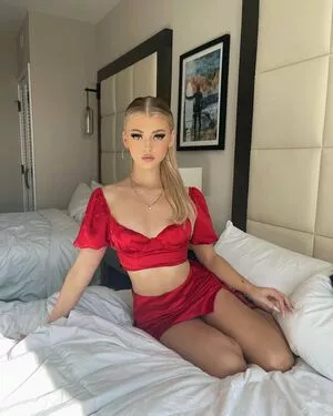 Loren Gray OnlyFans Leaked Free Thumbnail Picture - #m9necivGzv