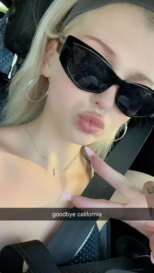 Loren Gray OnlyFans Leaked Free Thumbnail Picture - #w1rE1FNX5u