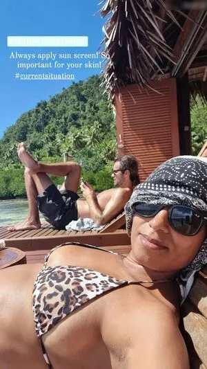Lorenasoleil Earthtravelstories OnlyFans Leaked Free Thumbnail Picture - #3BRIArB6DU