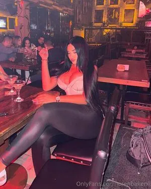 Lorenbakerx OnlyFans Leaked Free Thumbnail Picture - #2zsycX7WLZ