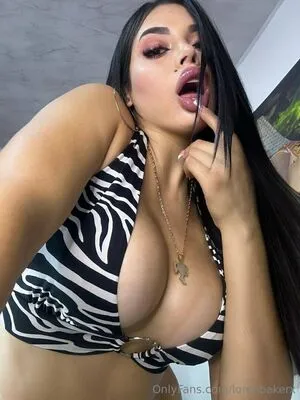 Lorenbakerx OnlyFans Leaked Free Thumbnail Picture - #dlVgVWLlor