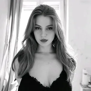 Lorene Laplusbelle OnlyFans Leaked Free Thumbnail Picture - #1OhP5yhe0T