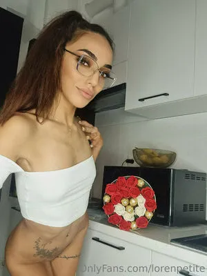 Lorenpetite OnlyFans Leaked Free Thumbnail Picture - #phbXn1YTam