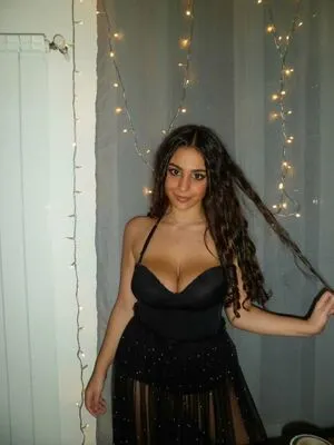 Lorenza Giuliano OnlyFans Leaked Free Thumbnail Picture - #Ca6YIKtFIV