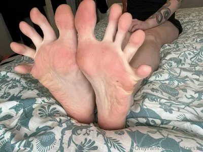 Loritoes OnlyFans Leaked Free Thumbnail Picture - #WguZX2nvR2