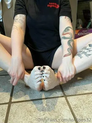 Loritoes32 OnlyFans Leaked Free Thumbnail Picture - #dLGqhGYfJf