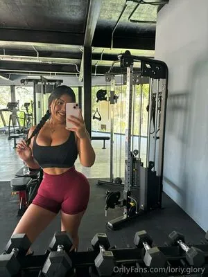 Loriy Glory OnlyFans Leaked Free Thumbnail Picture - #7tgMKDong1